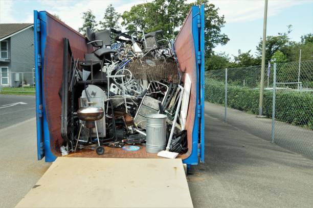 Best Yard Waste Removal  in Lamont, MI
